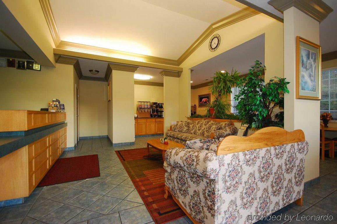 Best Western Willits Inn Interior photo